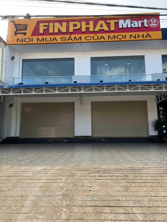 Cho thuê gấp căn nhà mặt phố tại Xã Tân Hà - Lâm Hà - Lâm Đồng, 300 m2, 2 tầng, giá tốt