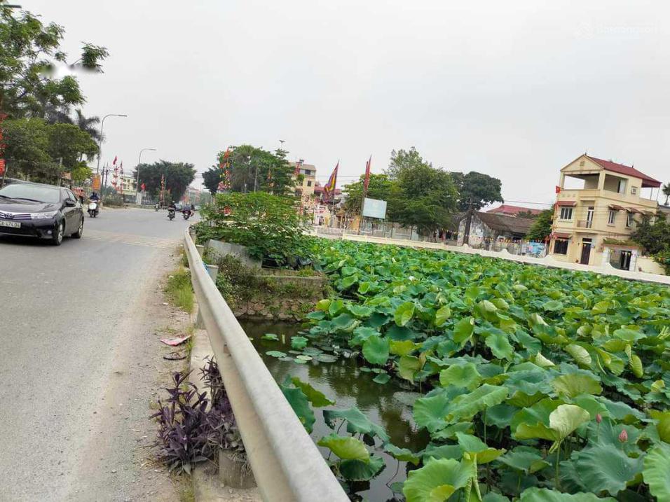 Cho thuê nhà xưởng, kho cấp 4, mặt dg 21b, địa phận Ứng Hoà, cách trung tâm Hà Đông chỉ 30km