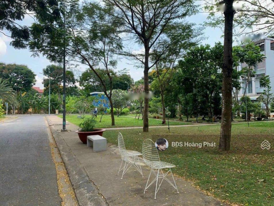 Bán nhanh mảnh đất 100 m2 tại Phước Kiển - Nhà Bè - TP Hồ Chí Minh, thỏa thuận