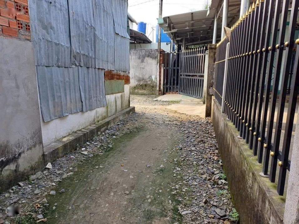 Cần bán nhà shr 1 tầng tại Xã Đức Hoà Đông - Đức Hòa - Long An, giá 700 tr