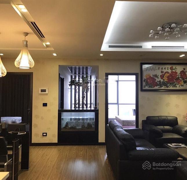 Cho thuê gấp nhà chung cư 3 phòng ngủ, 128 m2 tại Ba Đình, giá 20 tr/tháng