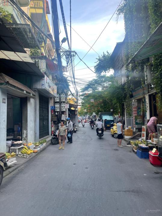 Cho thuê gấp nhà riêng tại Đường Giáp Bát, 50 m2, 4 tầng, sẵn nội thất, giá 12 tr/tháng - Ảnh 1