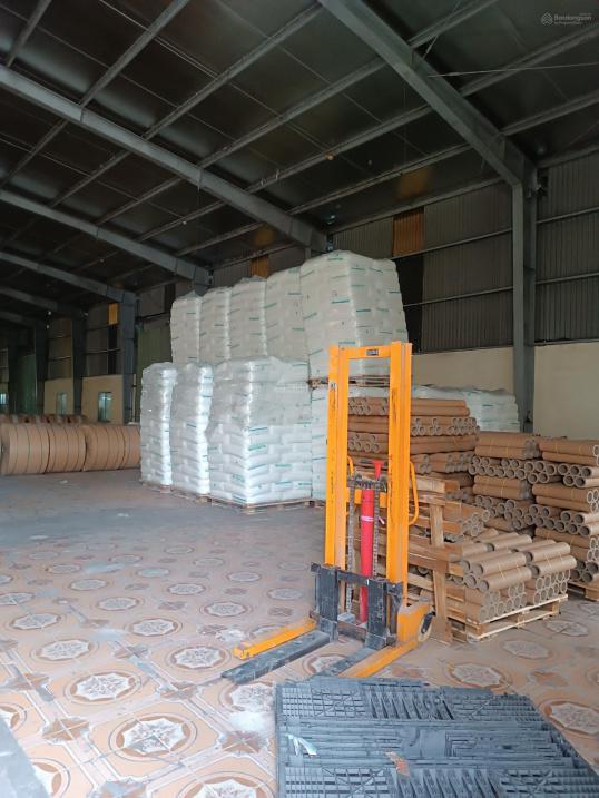Cho thuê xưởng 1700 m2 gần cảng, full giấy tờ - Ảnh 1