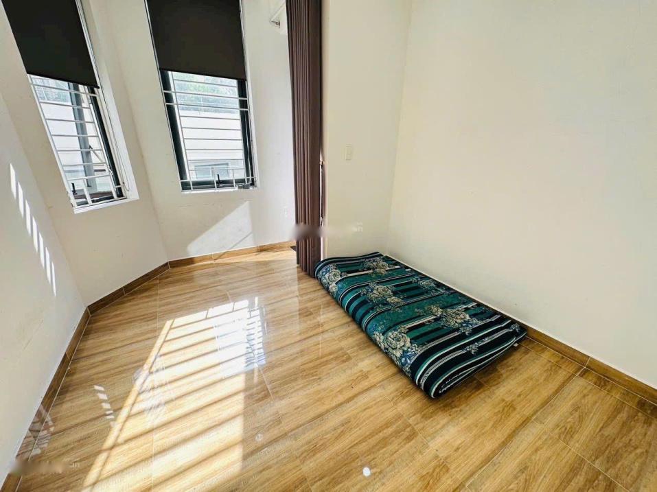 Cần cho thuê gấp nhà trọ phòng trọ 25 m2 tại Phố Phan Đăng Lưu, đã có nội thất, giá 6 triệu/tháng - Ảnh 1