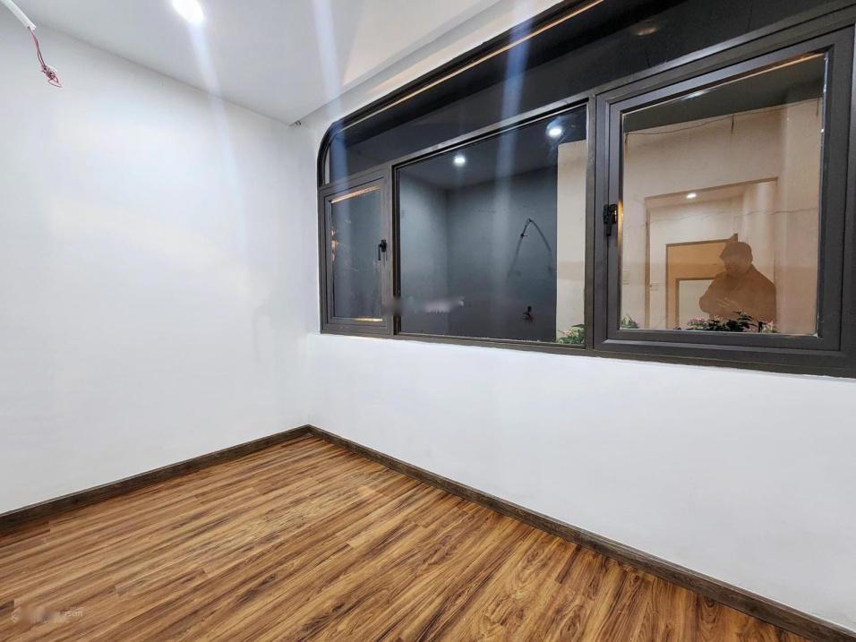 Chuyển nhượng nhà đẹp 3 tầng, 58 m2 tại Đường Hiệp Thành 35 - Hiệp Thành - Quận 12, giá 2,45 tỷ