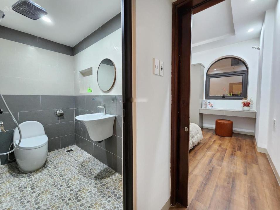 Chuyển nhượng nhà đẹp 3 tầng, 58 m2 tại Đường Hiệp Thành 35 - Hiệp Thành - Quận 12, giá 2,45 tỷ - Ảnh 1