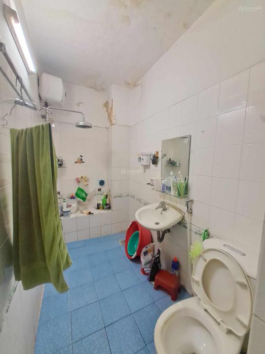 Cần bán nhanh nhà sổ riêng 4 tầng, 45 m2, mặt tiền 3m tại Đường Nguyễn Thái Bình, giá 6,9 tỷ