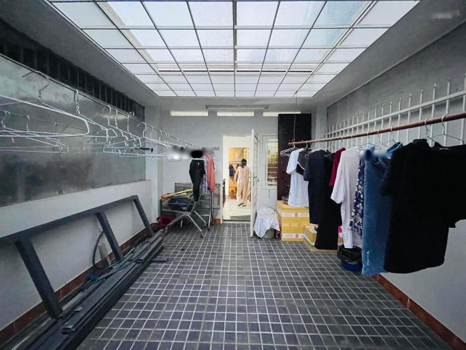 Sở hữu ngay nhà riêng sổ đỏ 4 tầng, 44 m2 tại Đường Phan Văn Trị - 7 - Gò Vấp, giá 6,7 tỷ