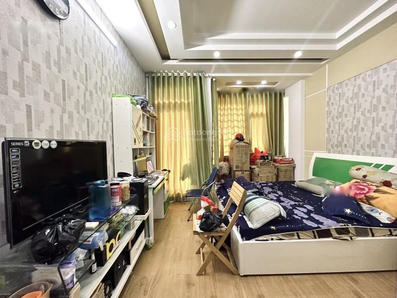 Bán gấp nhà riêng sổ đỏ 6 tầng, 53 m2, mặt tiền 3m tại Phố Phan Đăng Lưu - Phú Nhuận, giá 13,3 tỷ