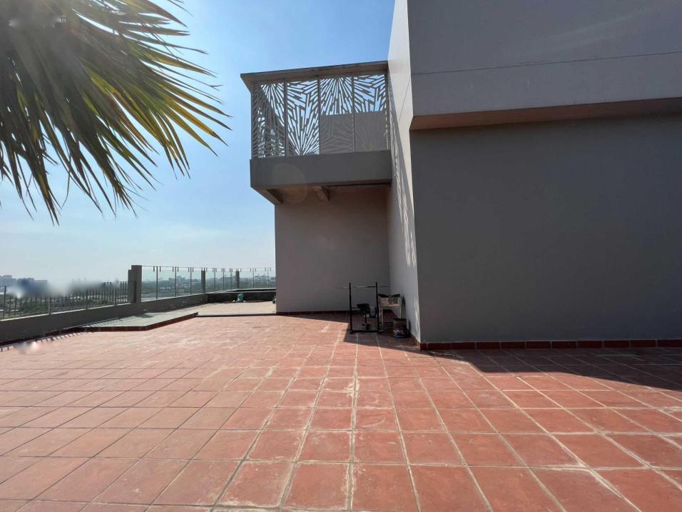 Penhouse cho thuê Nội thất cơ bản khách tự decor theo nhu cầu Giá chỉ 2,800usd Lakeview Thủ Thiêm