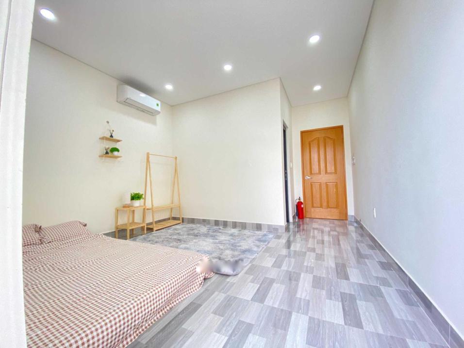 Cho thuê gấp nhà trọ 30 m2 tại Đường Trần Não - Quận 2, đã có nội thất, giá 6 triệu/tháng