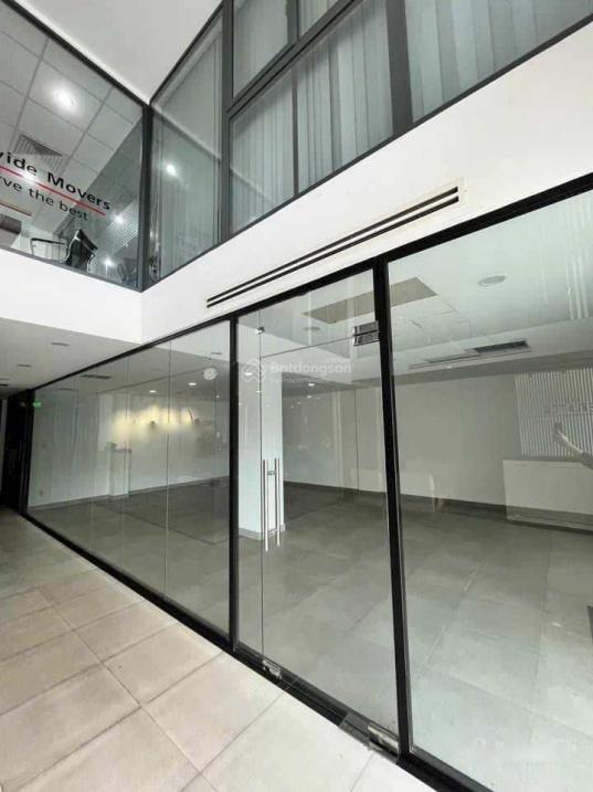 Cho thuê sàn văn phòng 150m2, mặt tiền Xuân Thủy-Thảo Điền đầy đủ PCCC+thang máy+hầm để xe. 45triệu