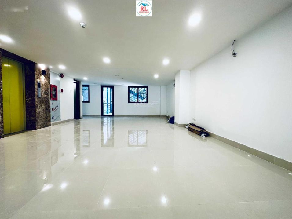 Cho thuê MBKD Trệt + 2 tầng (DT: 350m2) Trần Khắc Chân, P. Tân Định, Q1