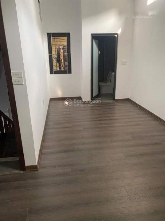 Bán nhà sổ riêng 4 tầng, 37 m2, mặt tiền 5m tại Đường Tân Ấp - Phúc Xá - Ba Đình, giá 3,5 tỷ