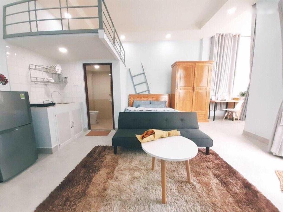 Cần cho thuê gấp phòng trọ 40 m2 tại Đường Phú Thuận - Quận 7, đã có nội thất, giá 6 tr/tháng