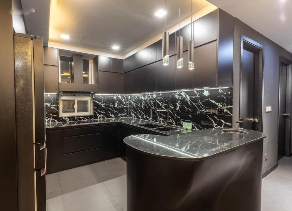 Cần cho thuê gấp căn chung cư 2 phòng ngủ, 110 m2 tại Đường 3/2 - Quận 11, giá 18 tr/tháng