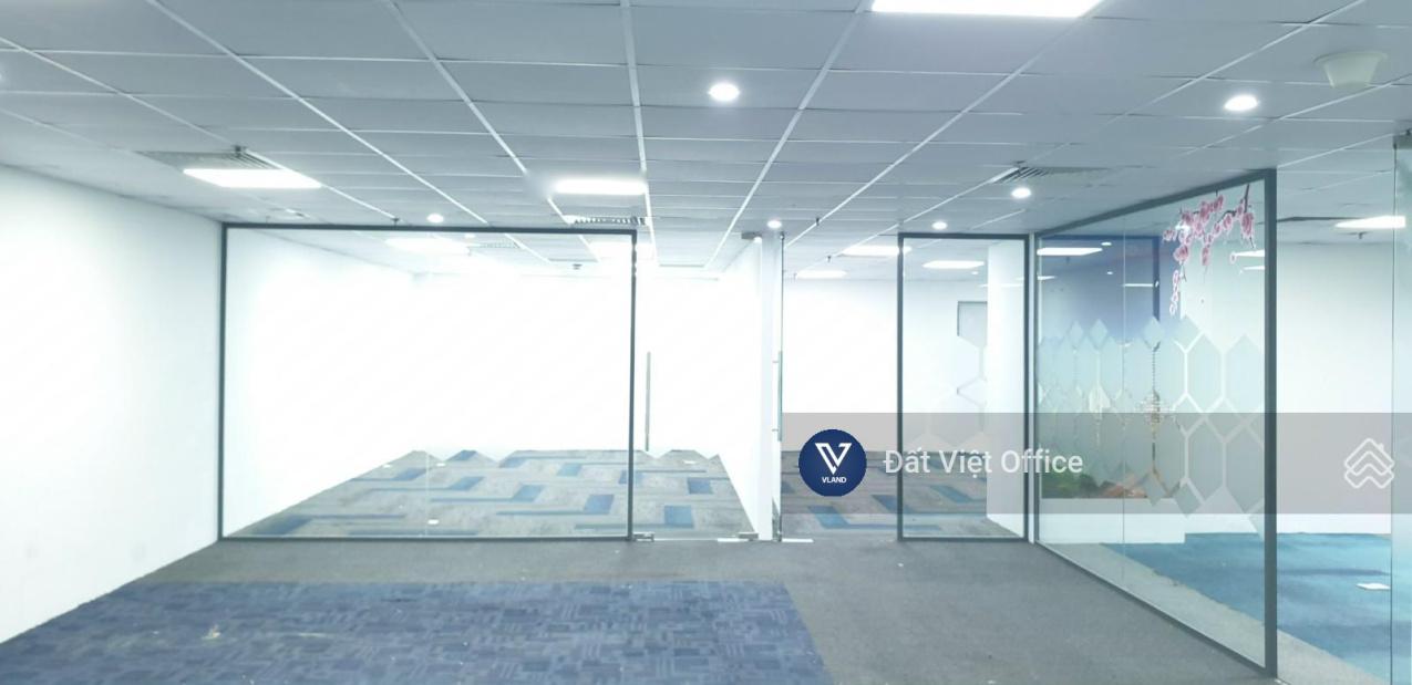 Cho thuê văn phòng 462m2 tại tòa Ngọc Khánh Plaza - Phạm Huy Thông. Có thể ngăn vách chia làm đôi - Ảnh 1