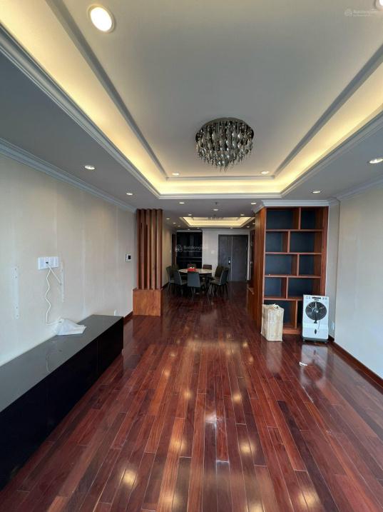 Cần cho thuê gấp căn 3 phòng ngủ, 152 m2 tại Đường Nguyễn Văn Trỗi - Phú Nhuận, giá 35 triệu/tháng - Ảnh 1