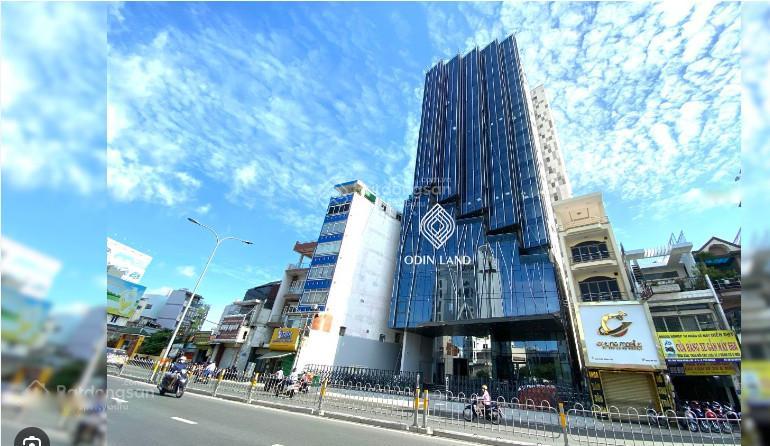 Cho thuê tòa nhà building mặt tiền phố Phan Đăng Lưu Phường 5, Quận Phú Nhuận (20x30) 2 hầm 18 lầu