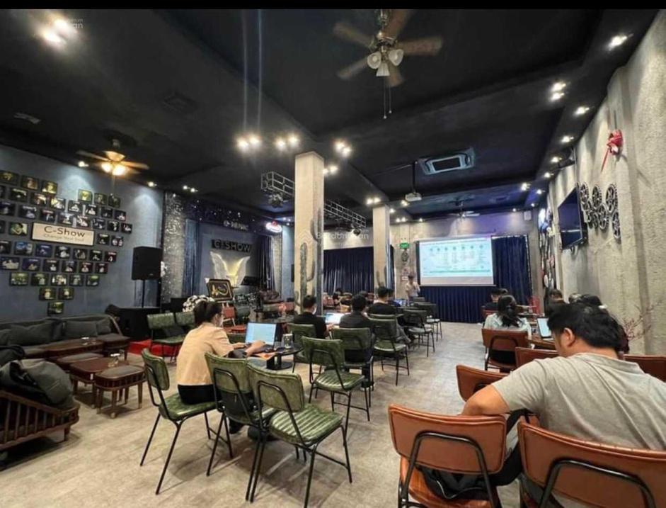 Cần cho thuê nhà phố tại Đường Nguyễn Đình Chiểu - 6 - Quận 3, 220 m2, 2 tầng, giá 125 tr/tháng - Ảnh 1