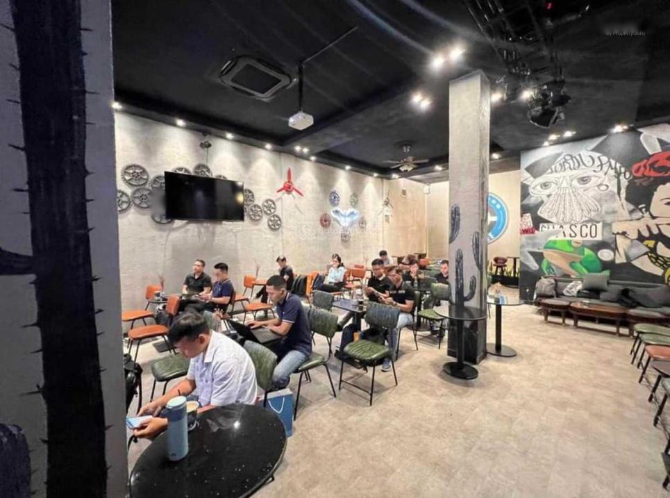 Cần cho thuê nhà phố tại Đường Nguyễn Đình Chiểu - 6 - Quận 3, 220 m2, 2 tầng, giá 125 tr/tháng