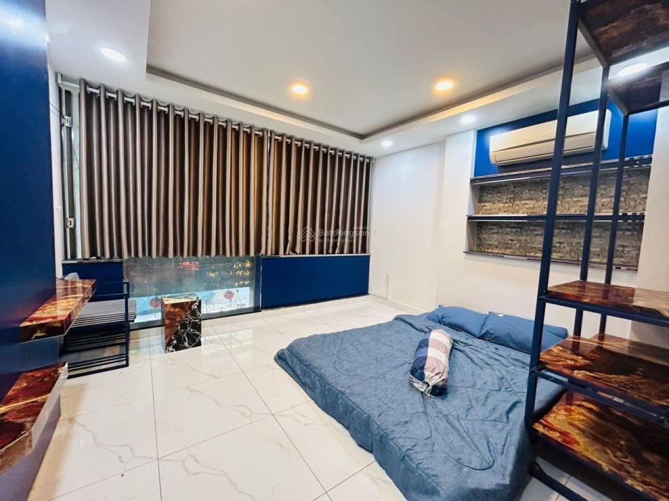 Cần cho thuê gấp nhà trọ, phòng trọ 30 m2 tại Đường Xuân Hồng, đã có nội thất, giá 4 triệu/tháng