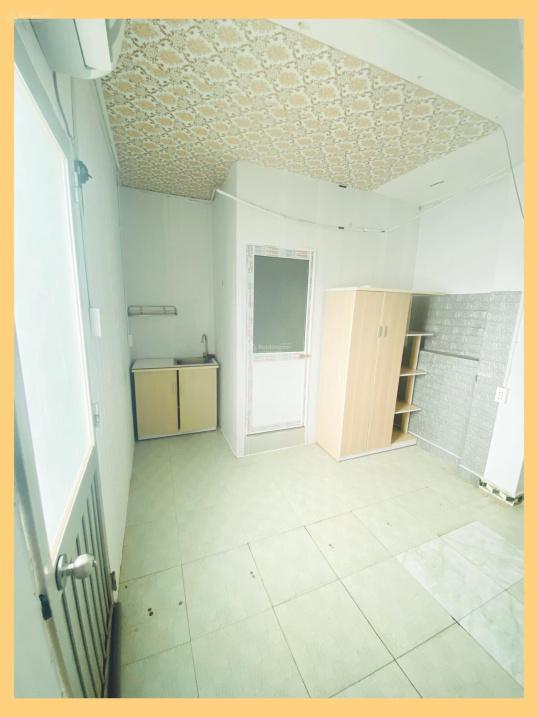 Cần cho thuê gấp nhà trọ phòng trọ 15 m2 tại Đường Trường Chinh, nội thất đầy đủ, giá 2 tr/tháng