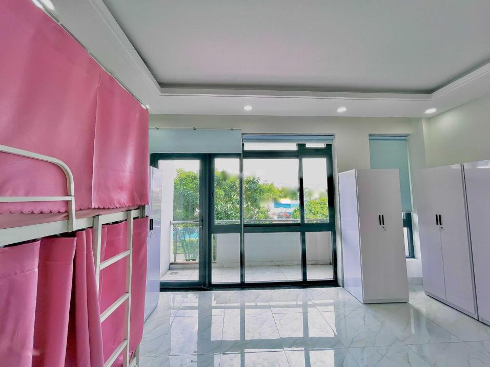 Thuê ngay nhà trọ phòng trọ 35 m2 tại Đường 11 - Thủ Đức, nội thất đầy đủ, giá 1 tr/tháng