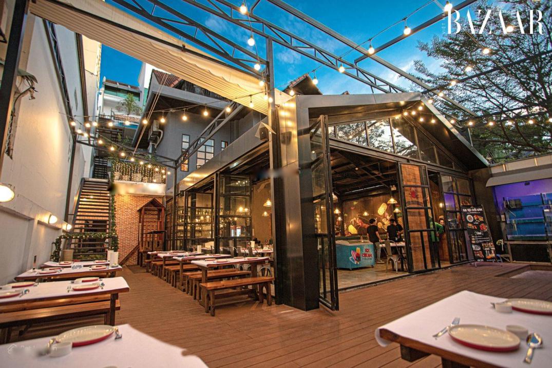 Cho thuê gấp nhà phố tại Đường Tú Xương - Quận 3, 255 m2, 3 tầng, giá 312 triệu/tháng - Ảnh 1