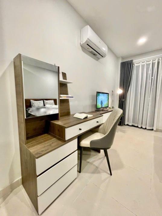 Cần cho thuê phòng trọ 40 m2 tại Đường Bạch Đằng - 2 - Tân Bình, giá 8 triệu/tháng