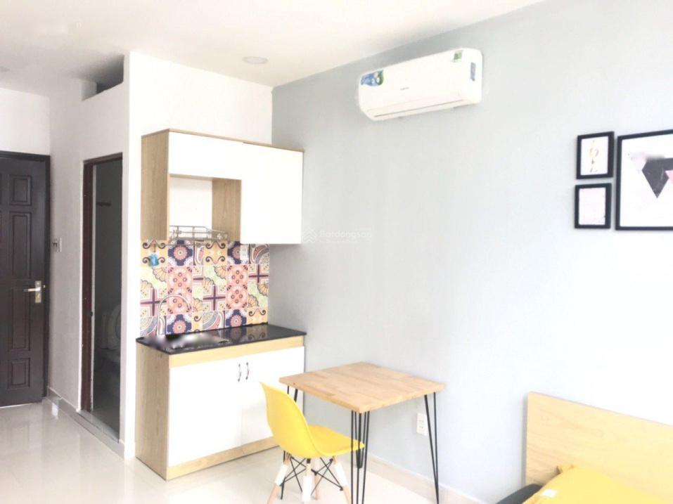 Cần cho thuê nhà trọ phòng trọ 25 m2 tại Đường Bạch Đằng, nội thất đầy đủ, giá 5 tr/tháng