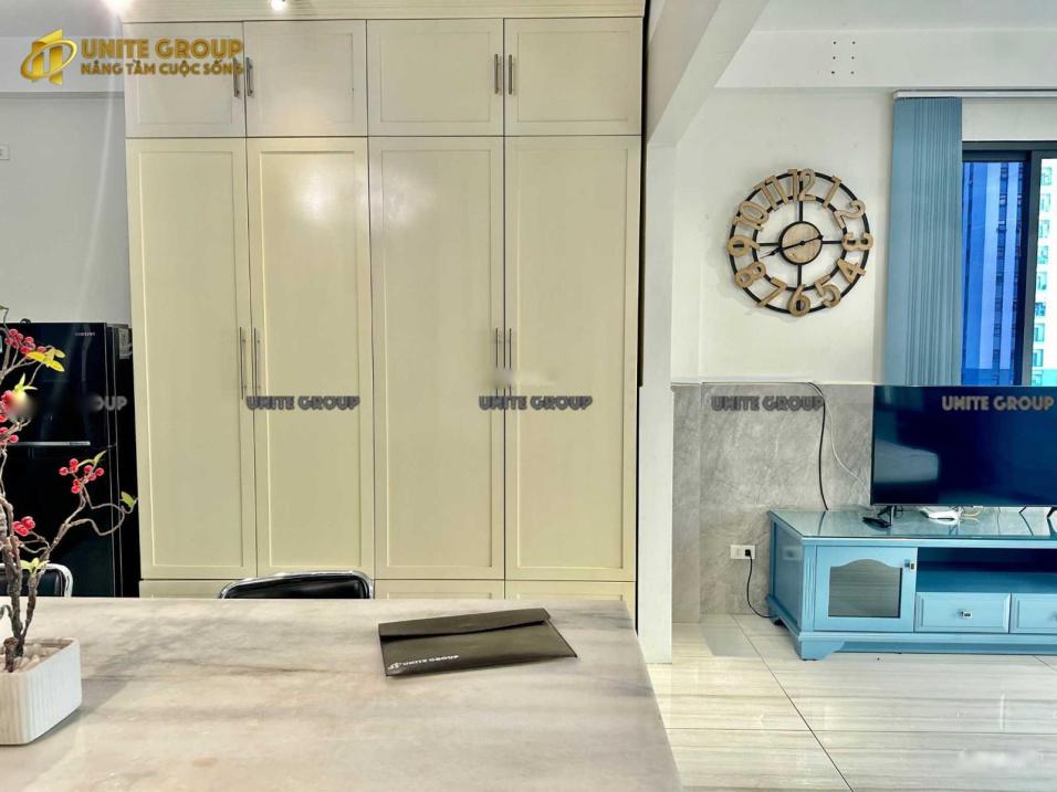 Cần cho thuê gấp nhà trọ, phòng trọ 40 m2 tại Đường Hoàng Quốc Việt, giá 9 triệu/tháng