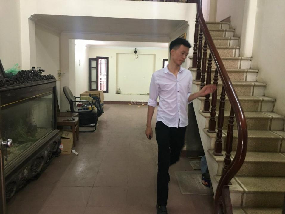 Cho thuê gấp căn nhà riêng tại Đường Nguyễn Cơ Thạch, 35 m2, 4 tầng, giá 12 triệu/tháng - Ảnh 1