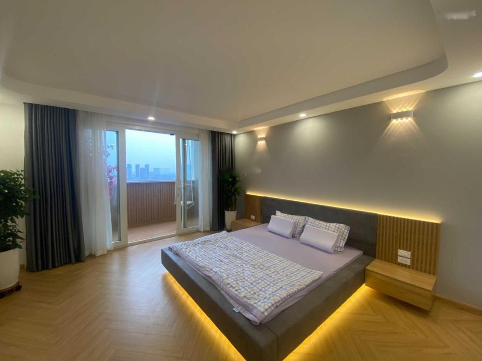 Cần cho thuê gấp căn 3 phòng ngủ, 116 m2 tại Phố Ngọc Khánh - Ba Đình - Hà Nội, giá 15 tr/tháng