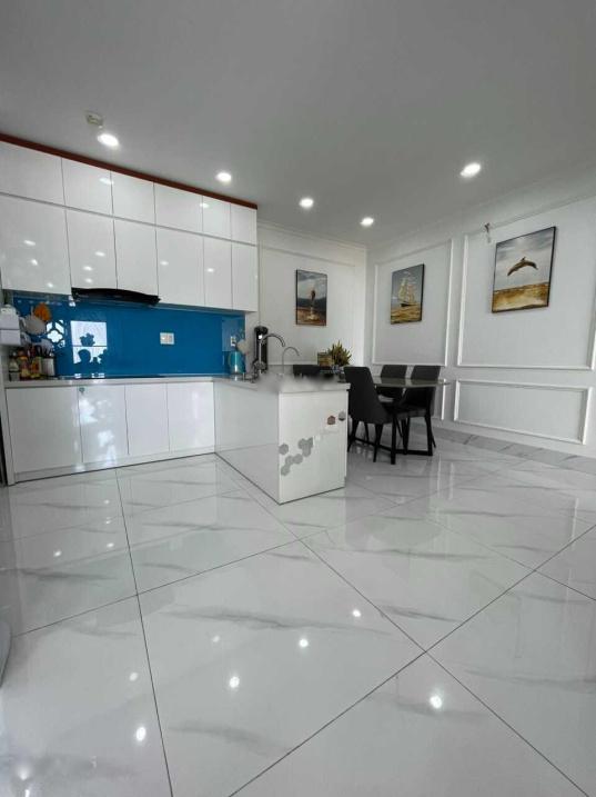 Cần cho thuê chung cư 2 phòng ngủ, 84 m2 tại Đường Võ Văn Kiệt - Quận 6, giá 15 triệu/tháng