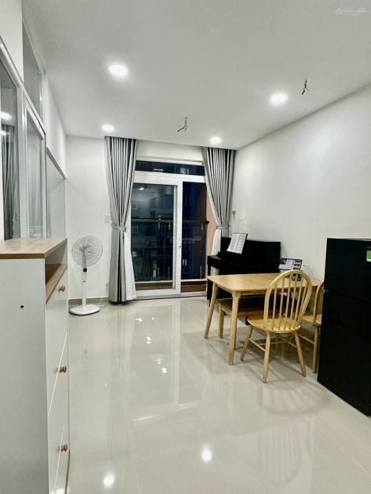 Cho thuê gấp căn hộ chung cư 2 phòng ngủ, 50 m2 tại Quận 6, giá 8 triệu/tháng - Ảnh 1