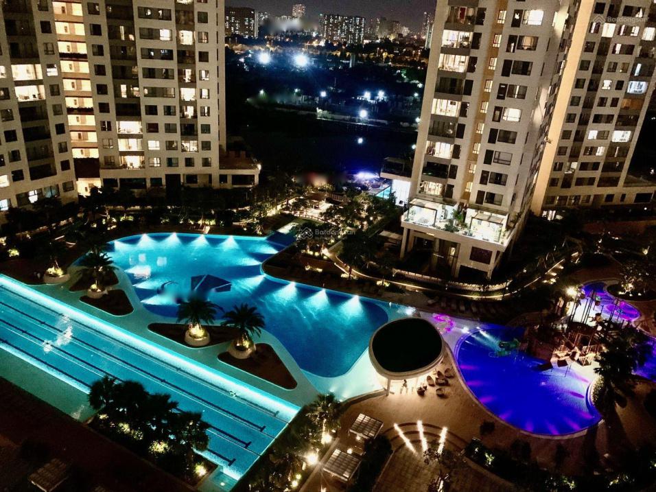 Cần cho thuê gấp nhà chung cư 2 phòng ngủ, 95 m2 tại Quận 2, giá 22 triệu/tháng