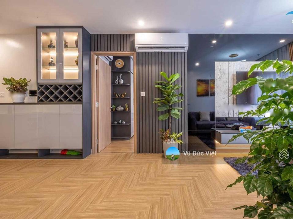 Cho thuê gấp căn chung cư 2 phòng ngủ, 78 m2 tại Đường Xuân La - Tây Hồ, giá 11 triệu/tháng