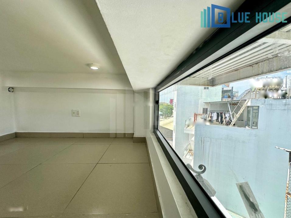 Cần cho thuê gấp phòng 30 m2 tại Đường Nguyễn Thái Bình, sẵn nội thất, giá 4 triệu/tháng