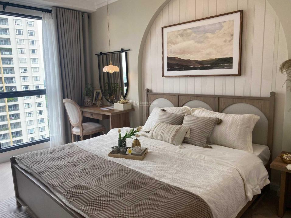 Cho thuê gấp căn chung cư 2 phòng ngủ, 81 m2 tại Đường Nguyễn Lương Bằng - Quận 7, giá 18 tr/tháng