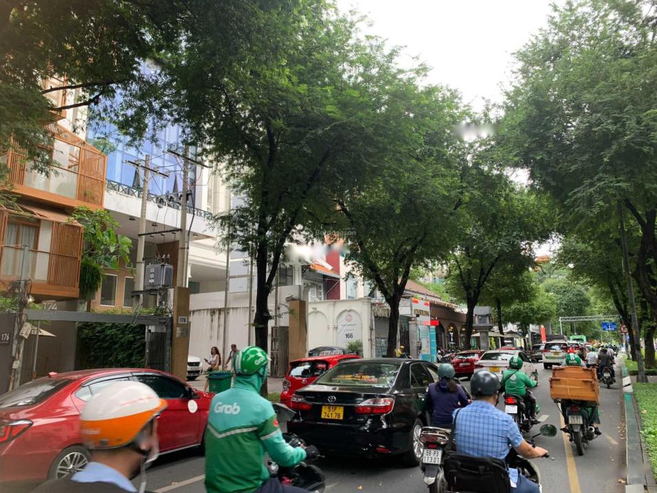 Cho thuê nhà mặt phố đẹp tại Đường Nam Kỳ Khởi Nghĩa - 6 - Quận 3, 720 m2, 2 tầng, giá tốt