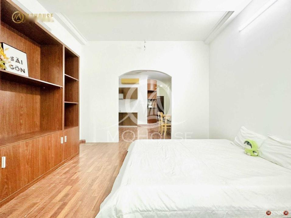 Cần cho thuê gấp phòng 35 m2 tại Đường Phan Xích Long - Phú Nhuận, đầy đủ nội thất, giá 6 tr/tháng