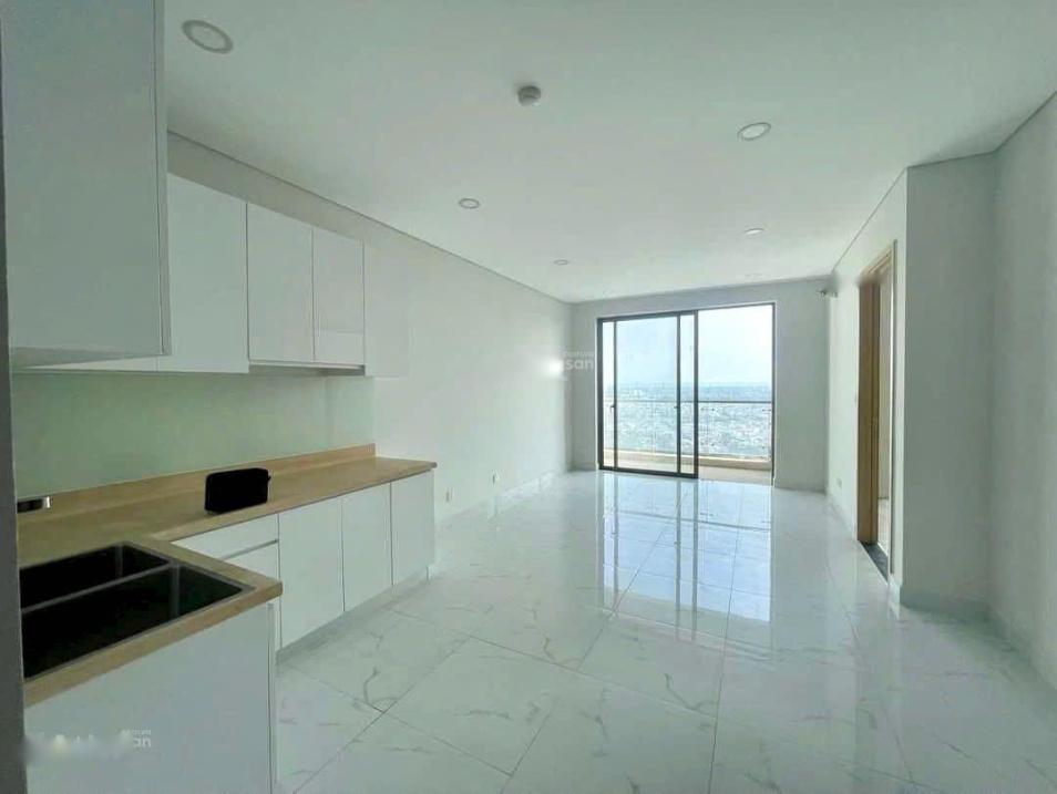 Cần cho thuê căn chung cư 2 phòng ngủ, 72 m2 tại Đường Đào Trí - Quận 7, giá 9 triệu/tháng - Ảnh 1