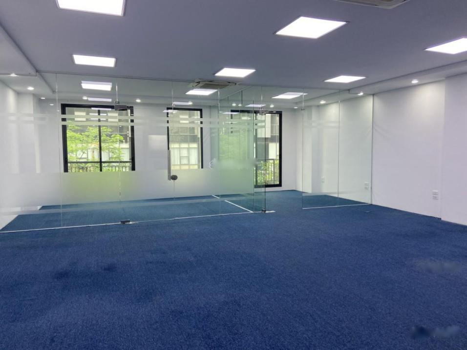 CC cho thuê VP siêu đẹp mặt phố Lê Văn Thiêm dt 100m2 mặt tiền 9m thang máy tốc độ cao giá chỉ 27tr