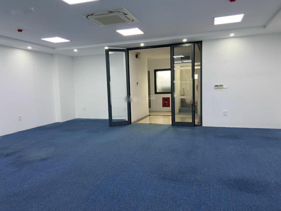CC cho thuê VP siêu đẹp mặt phố Lê Văn Thiêm dt 100m2 mặt tiền 9m thang máy tốc độ cao giá chỉ 27tr