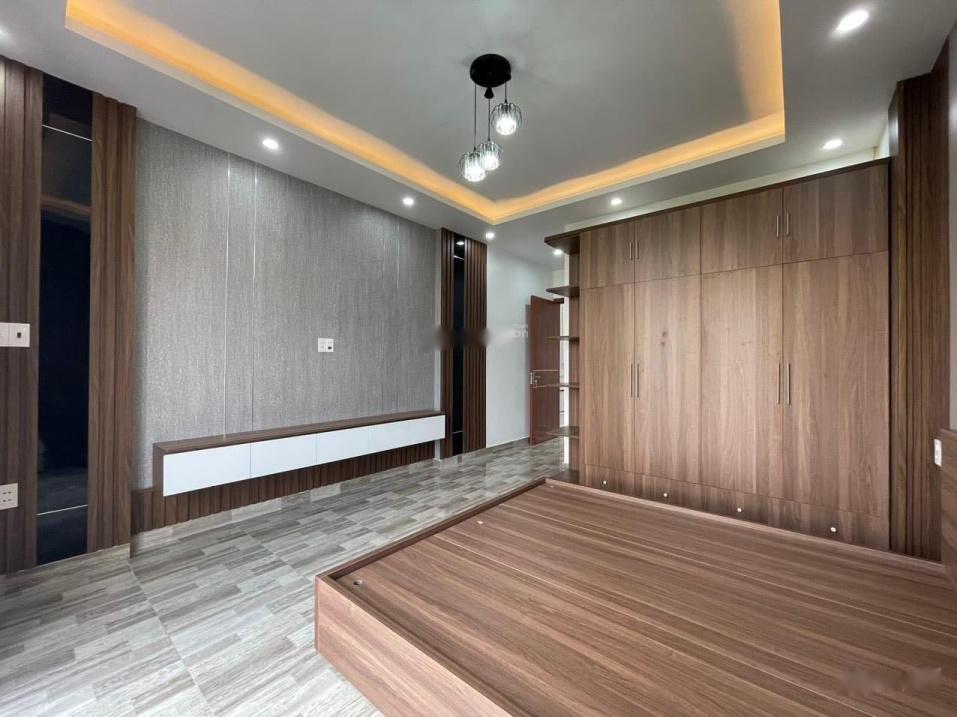 Cần bán gấp bán nhanh nhà mặt phố đẹp 4 tầng, 60 m2, mặt tiền 4m , giá 7,6 tỷ