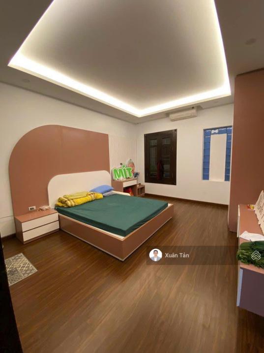 Bán nhà sổ riêng 6 tầng, 70 m2, mặt tiền 4m tại Đường Lâm Hạ - Bồ Đề - Long Biên, giá 12,88 tỷ