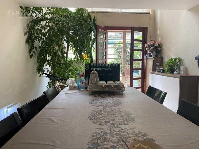 Cần bán ngay nhà đẹp 4 tầng, 48 m2, mặt tiền 3m tại Phố Dịch Vọng Hậu - Cầu Giấy, giá 6,1 tỷ