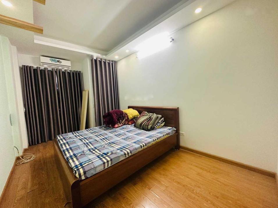 Cần bán ngay nhà đẹp 4 tầng, 48 m2, mặt tiền 3m tại Phố Dịch Vọng Hậu - Cầu Giấy, giá 6,1 tỷ - Ảnh 1