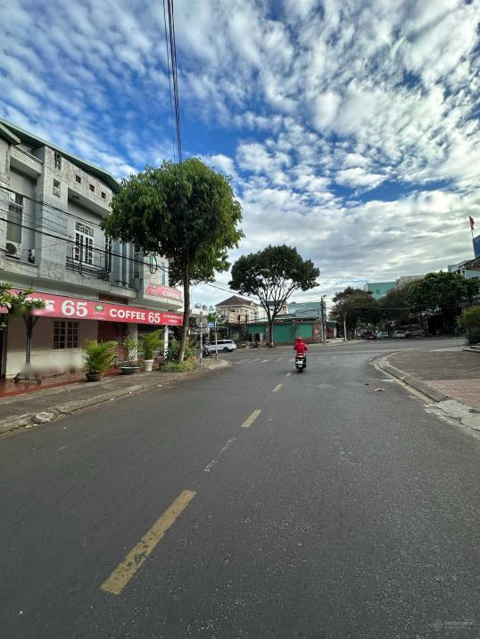 Bán gấp nền đất 87 m2, mặt tiền 5m, hướng Tây tại Diên Hồng - Pleiku - Gia Lai, giá 5,2 tỷ